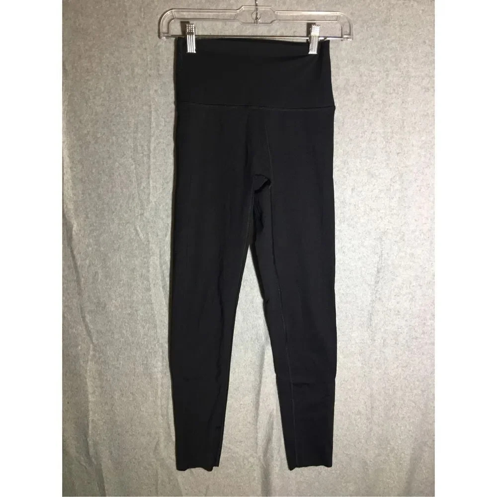 Womens Aerie Leggings Black Classic Basic Closet Staple Capsule Wardrobe Casual